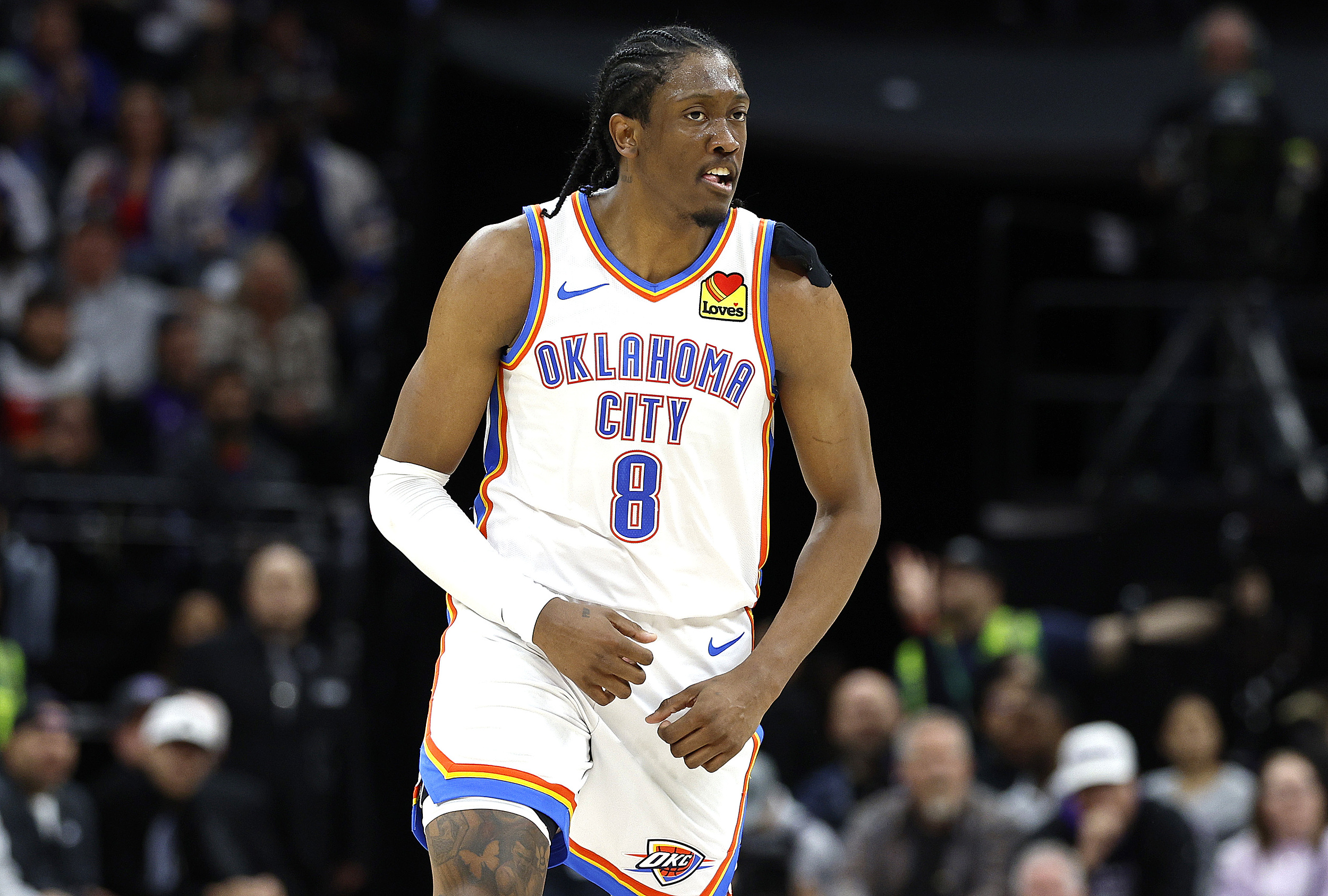 其背后不仅 其背后不仅