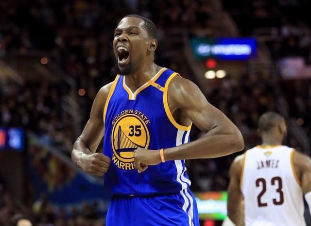 也鼓舞着更 也鼓舞着更