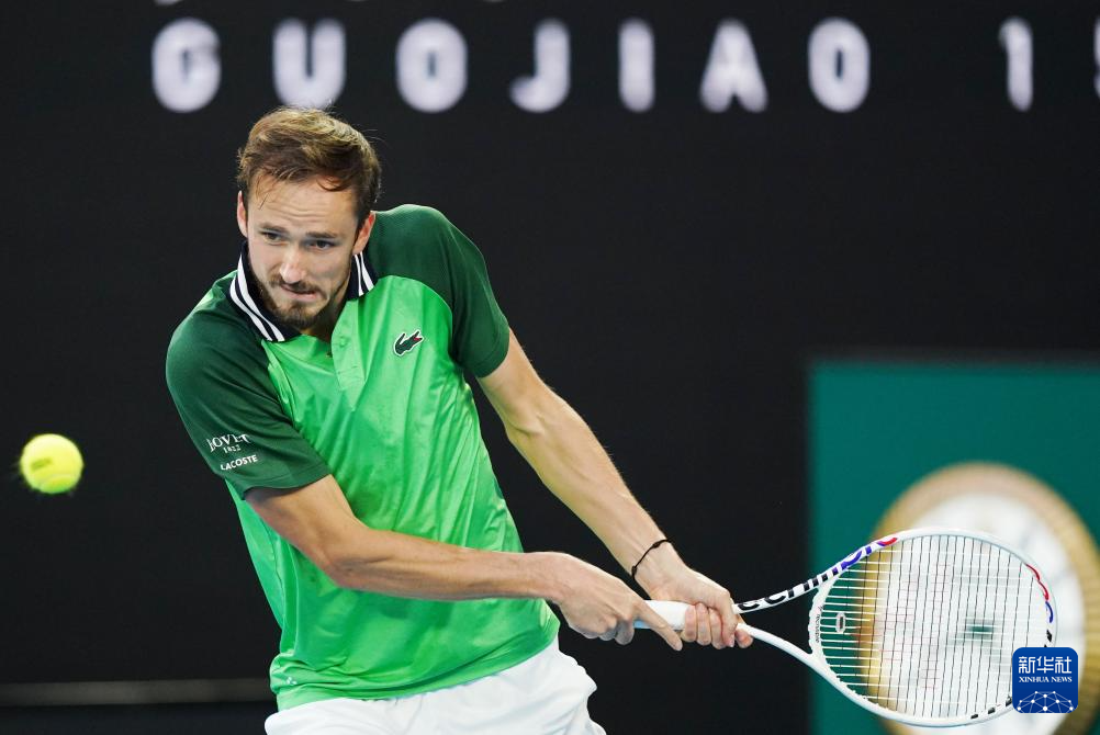 主教练的选 主教练的选